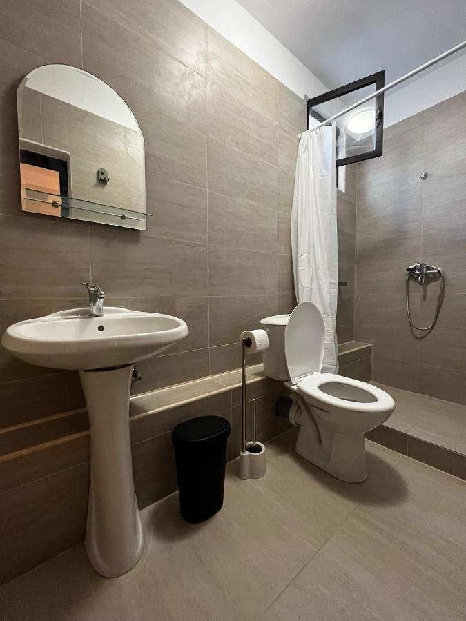 La Conac Hotel Nufaru Luaran gambar