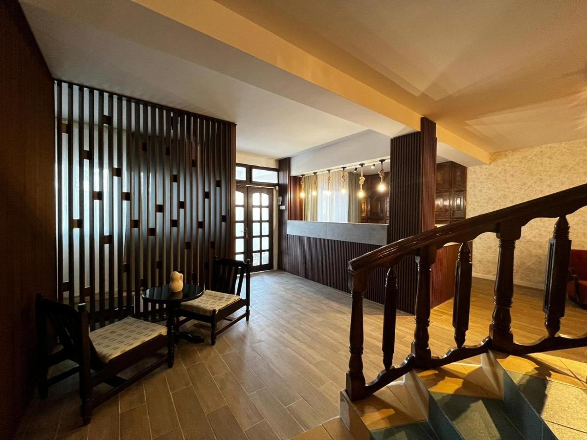 La Conac Hotel Nufaru Luaran gambar