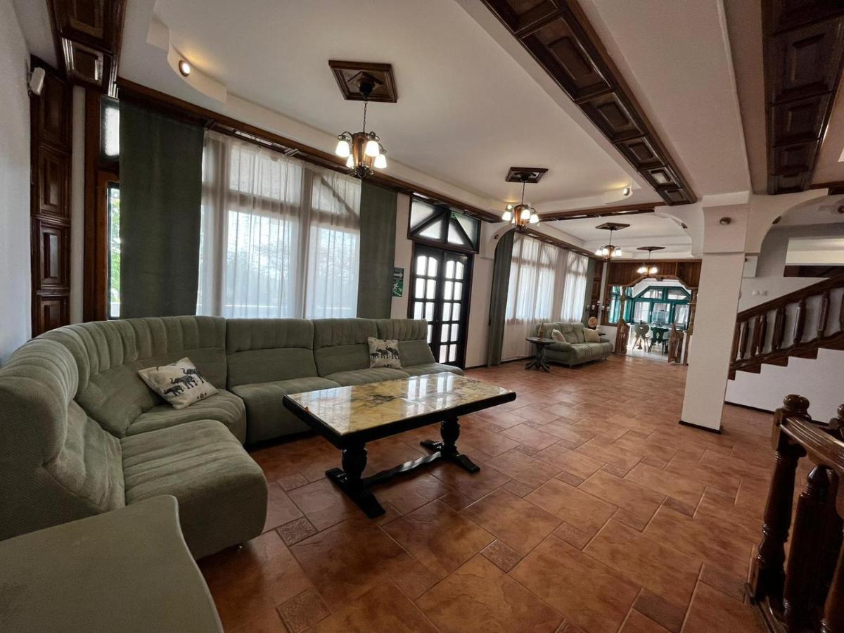La Conac Hotel Nufaru Luaran gambar