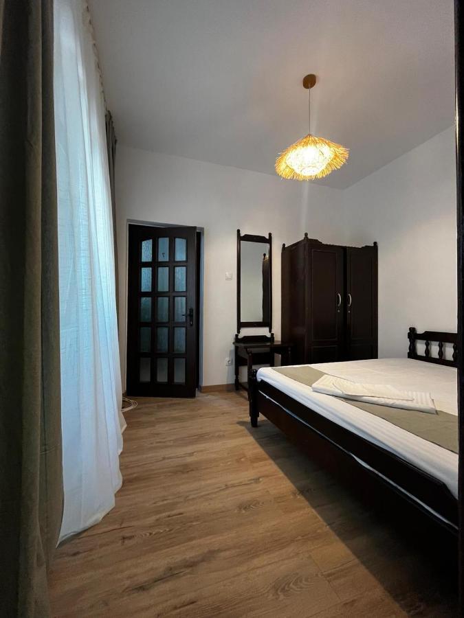 La Conac Hotel Nufaru Luaran gambar
